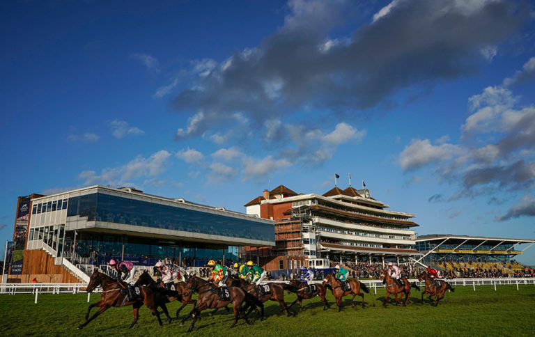 Newbury-Races-Horse-Racing