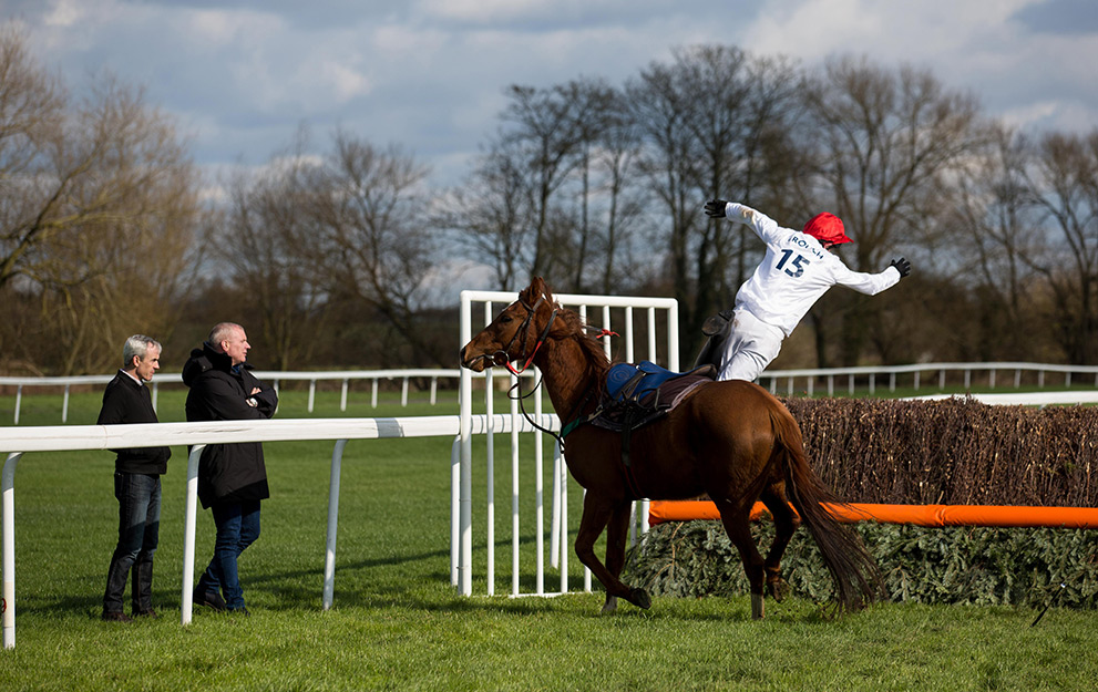 PADDYPOWER - PETER CROUCH ADVERT Windsor race course 27/02/20 Credit: Dan Jones Images www.danjonesimages.co.uk dan@danjonesimages.co.uk