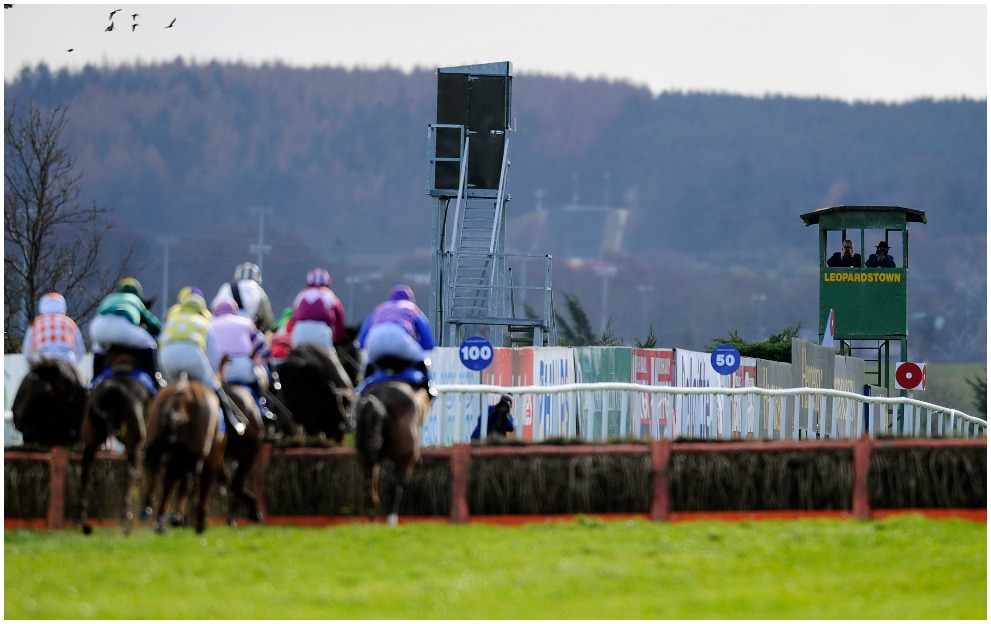 Leopardstown Racecourse jumps racing