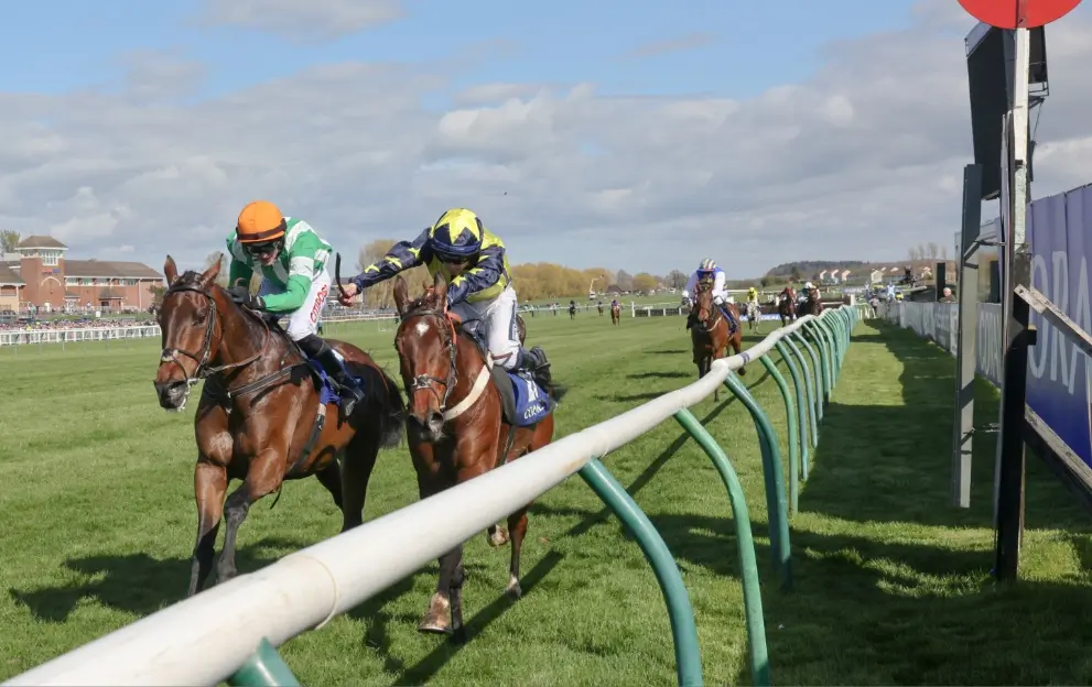 Macdermott winning the Scottish Grand National at Ayr