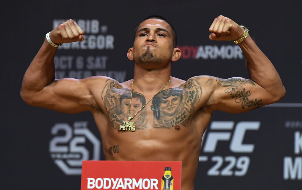 UFC Nashville: Superman punch gives Pettis a stunning win in Tennessee