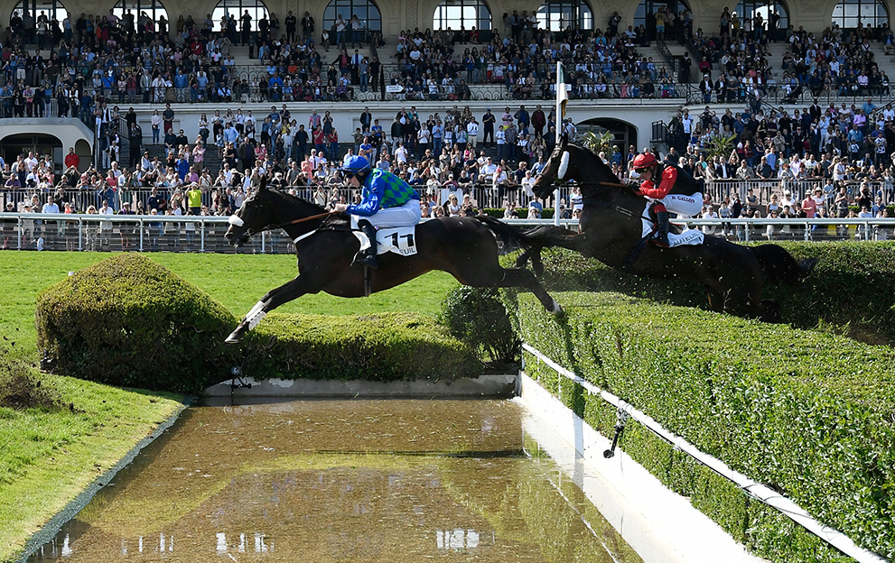 French-Gold-Cup-Grand-Steeple-Chase-De-Paris
