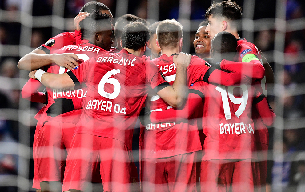 Bayer-04-Leverkusen-group-shot-Europa-League