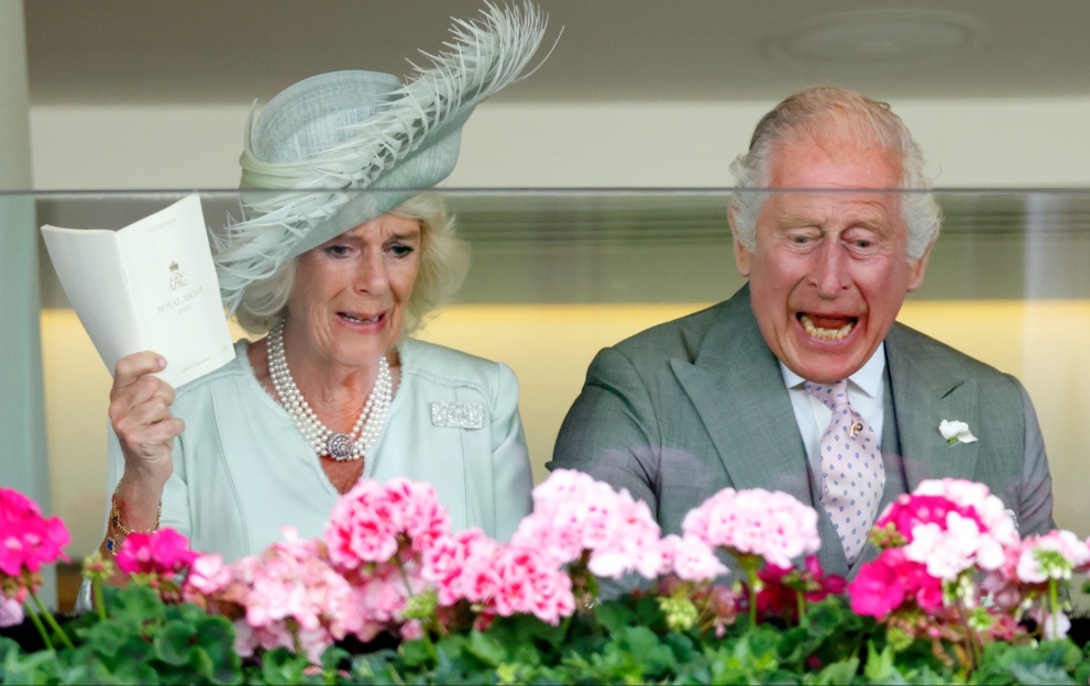 King Charles and Camilla cheer on Desert Hero